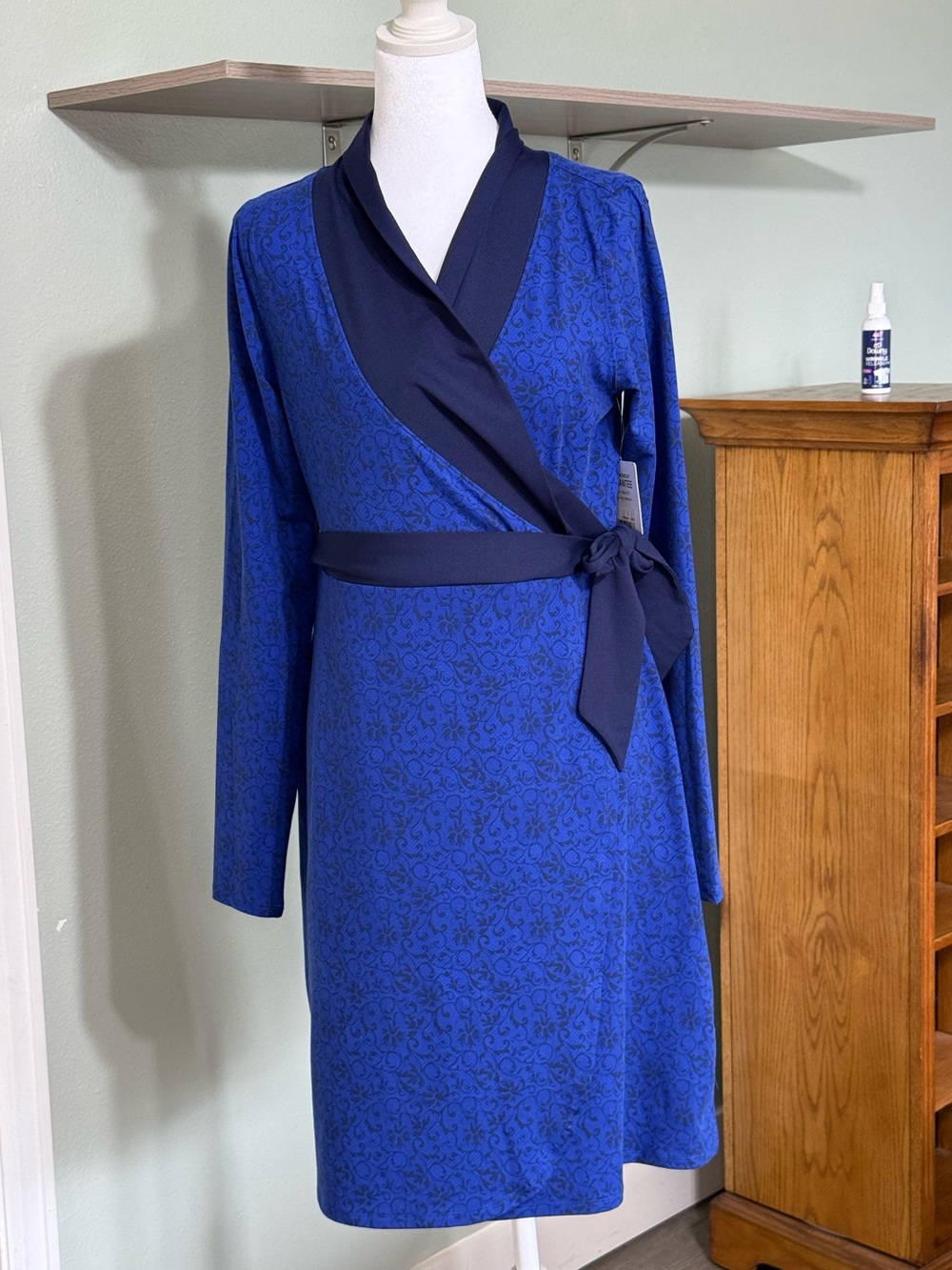 New with Tags Athleta Wellington Long Sleeve Blue Dress